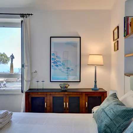 Balcony Sea View Apartamento